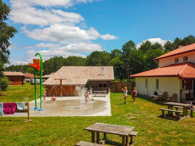Chambres D'Hotes La Teouleyre Saint-Julien-en-Born Exterior foto